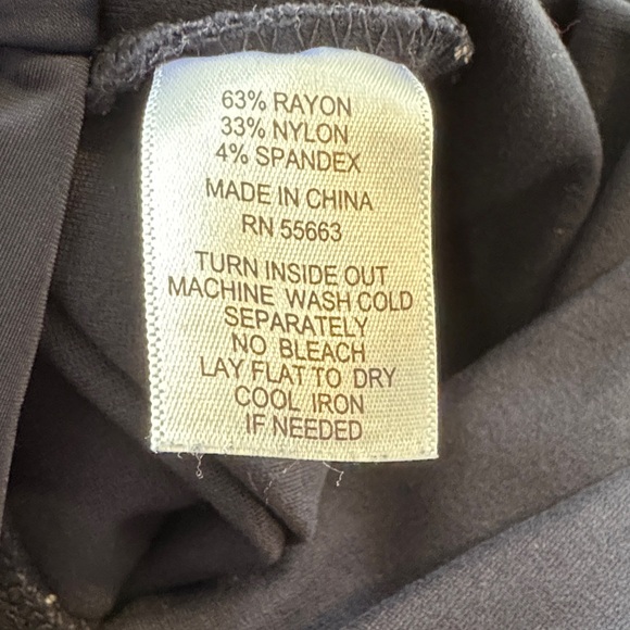 Women’s Jones New York Navy Cropped Leggings Size 1X - Picture 4 of 4